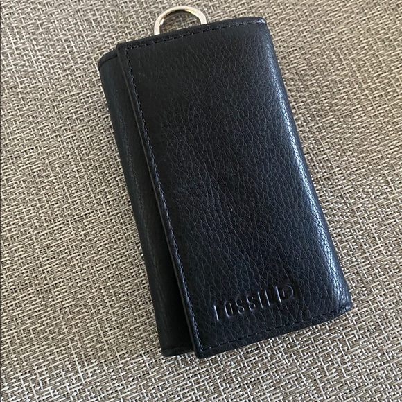 Fossil Black Leather Key Holder Organizer - Picture 4 of 4